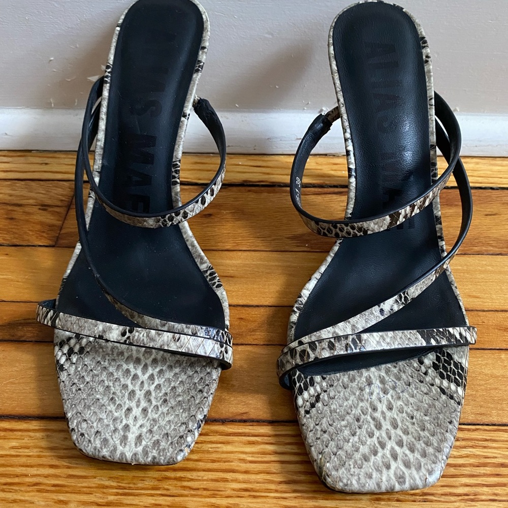 Alias Mae (Revolve) heels